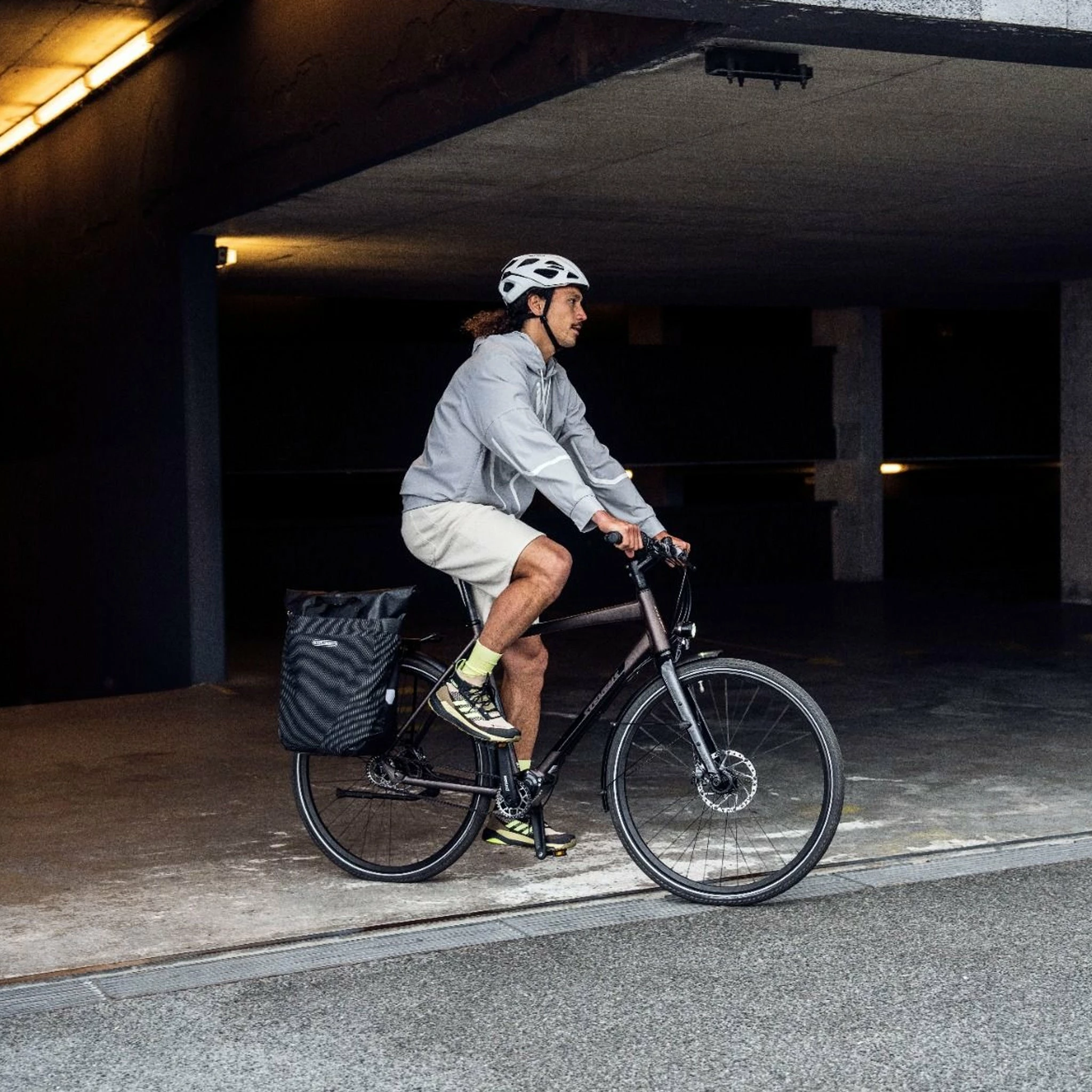 Sacoche Vélo Réfléchissante Vario PS High Visibility Ortlieb 6 Sacoche Vélo Réfléchissante Vario PS High Visibility Ortlieb – Image 4